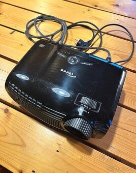 Projektor OPTOMA Full HD 1080p / 3D / HDMI