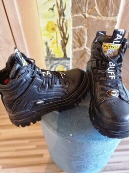 Predám zimné čižmy