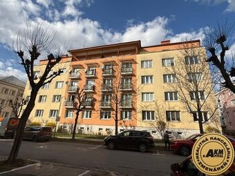 2 izbový tehlový byt Zvolen centrum 33m² + terasa 10m² na pr