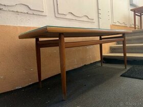 dlhší retro konferenčný stolík Navrátil + sklo - 1