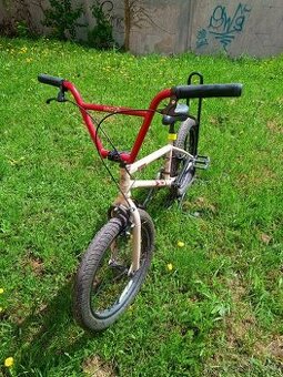 BMX Mongoose Legion L80