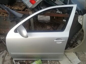Ľavé predné dvere škoda octavia 2 facelift 9156