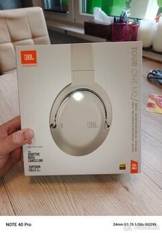 Bezdrôtové slúchadlá JBL Tour One M2 - nerozbalené
