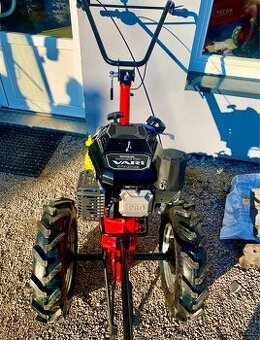 Predám terra,vari malotraktor motor Kohler CV224 4 takt