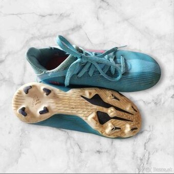 Kopacky Adidas velkost 31