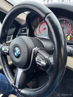 BMW volant F - rada