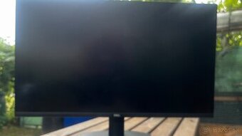 Dell monitor 4k 32 palcov