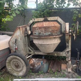 Robustná miešačka – veľký bubon, 400 V, top stav
