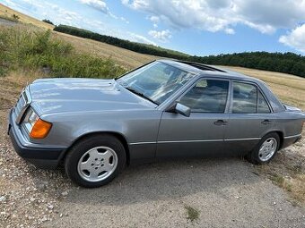 Mercedes w124 Sedan 200E Benzín