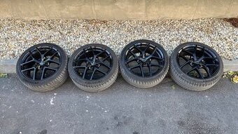 5x114,3 Borbet Y R18 / Michelin Pilot sport 4