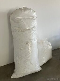 polystyrén guličky