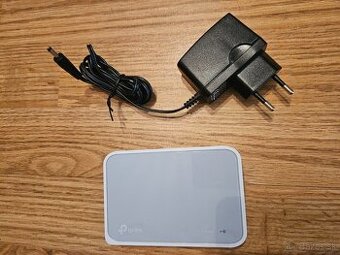 TP-LINK TL-SF1005D, 5 portovy switch