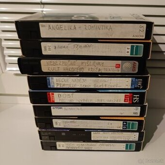 VHS videokazety nahrate