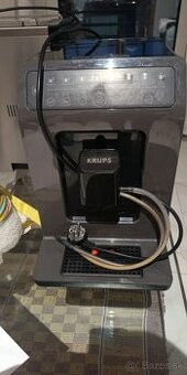 PREDÁM VEĽMI ZACHOVALI KÁVOVAR KRUPS