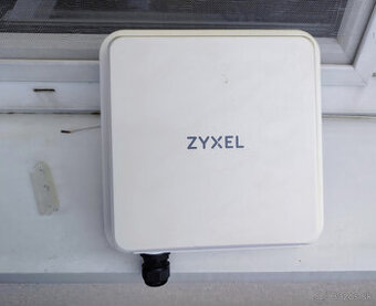 odblokovaný 4G-5G modem Zyxel nr7103