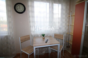 Na prenájom priestranná a zariadená garsónka v meste Humenné
