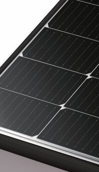 Fotovoltaické Panely LONGi 370W BLACK Frame špičkovej kvalit
