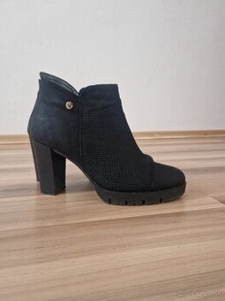 Kotníkové topánky