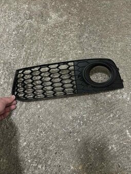 krytka hmlovky AUDI A4 B8 rs look