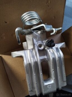 Nový strmeň Audi A6 C5