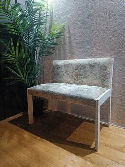 KRÁSNA STAROŽITNÁ LAVICA BIELA/BROKÁT