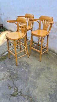 Barové židle Ton vzor 135 s novým lakem (č.188)