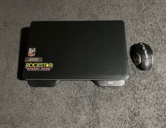 Acer Aspire E1