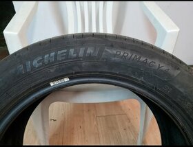 Michelin Primacy 4 215/55 R18 - 1