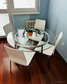 IKEA kuchynský stôl + 4 stoličky