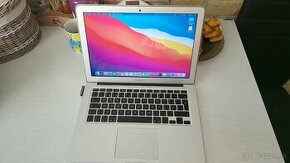 Macbook Air 13palcový Early 2014