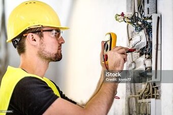 2 x elektrikár SZČO Rakúsko - Schwechat - priemysel
