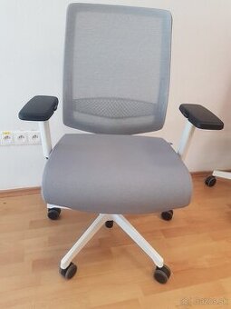 Kancelarska stolička Rim