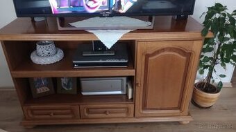 Komoda pod TV