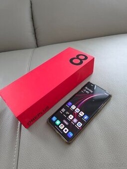 OnePlus 8