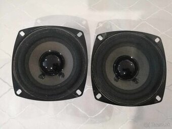 Stredobasove repro-JVC