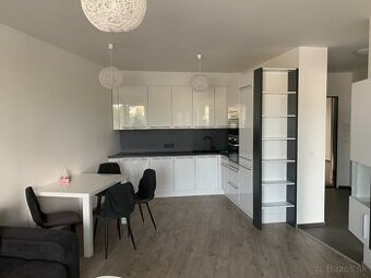 Strojarenská, novostavba, 2kk