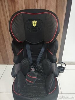 Predám autosedačku do 36 kg Ferrari