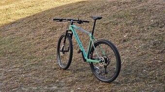 Predám karbónový XC hardtail Canyon Exceed CF 2023, vel L.