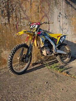 Suzuki rmz 250
