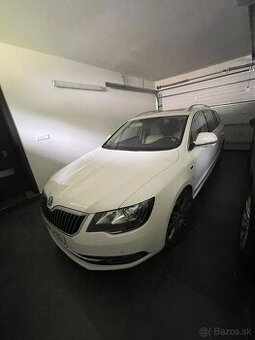 Predám Škoda Superb Combi 2.0 TDI CR Elegance