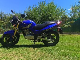 Yuki 125 - 1