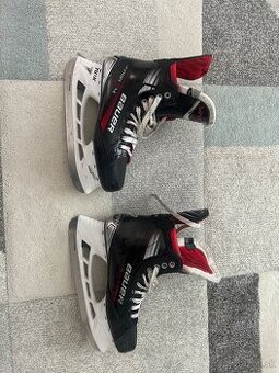 Bauer Vapor X4