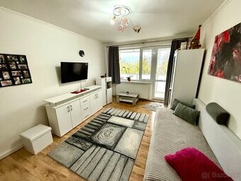 Krásny 3 izbový byt s vlastným kúrením, 72 m2, Lipany - 1