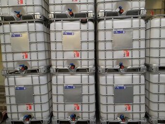1000L nádrž IBC kontajner umyté