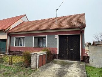 Na predaj rodinný dom v Drahovciach v pôvodnom stave - 1