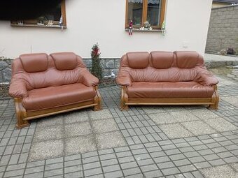 Kožená sedací souprava 3+2 s masivním dřevem