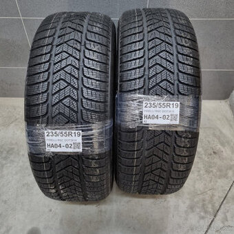 Zimné pneumatiky 235/55 R19 PIRELLI RSC