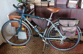 Predám bicykel KELLYS, hliníková kostra.