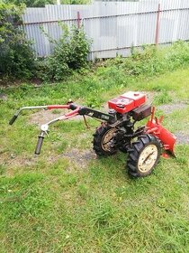 Predám traktor vari - 1