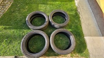 Continental PremiumContact 6 255/45 R20 V XL